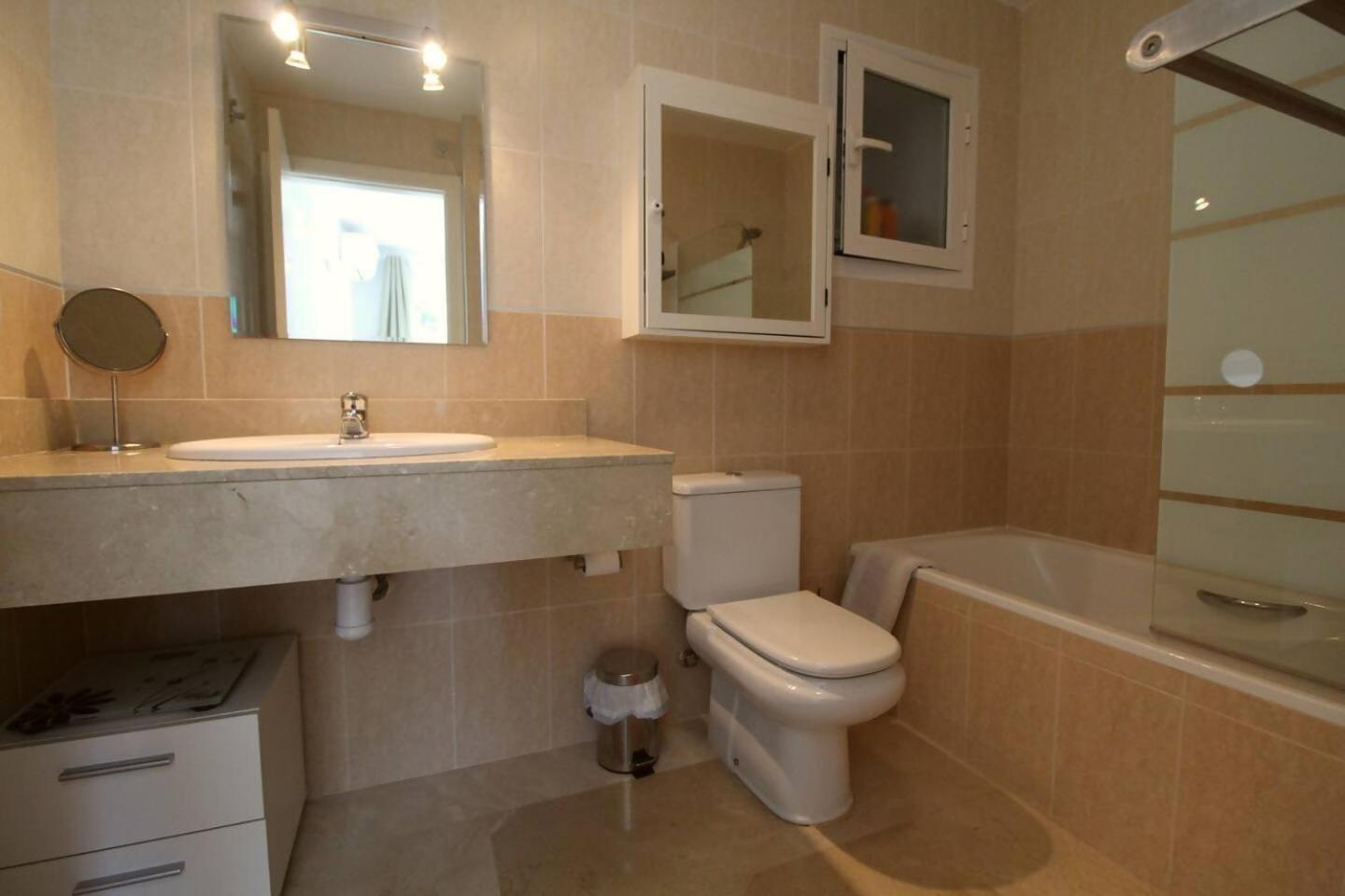 Apartamento Altea Green ภายนอก รูปภาพ
