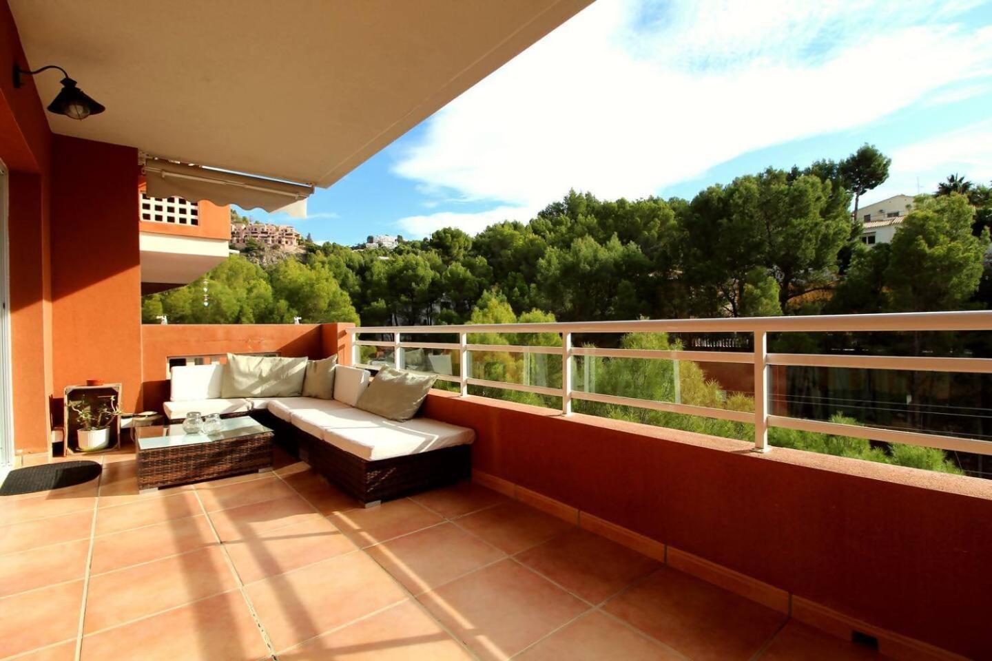 Apartamento Altea Green ภายนอก รูปภาพ
